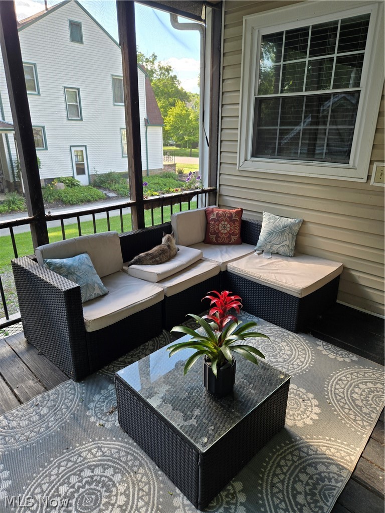 122 E Central Avenue Ravenna OH 44266