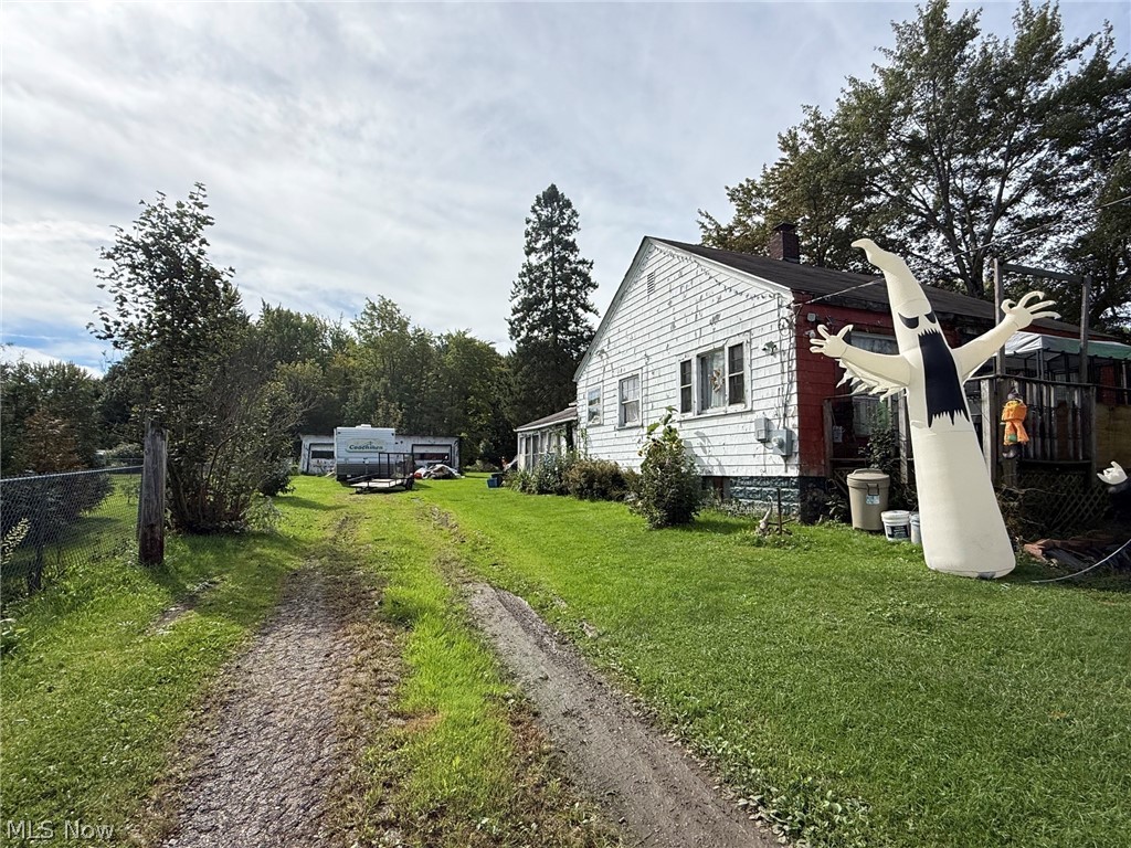 928 Mineral Springs Road Ashtabula OH 44004