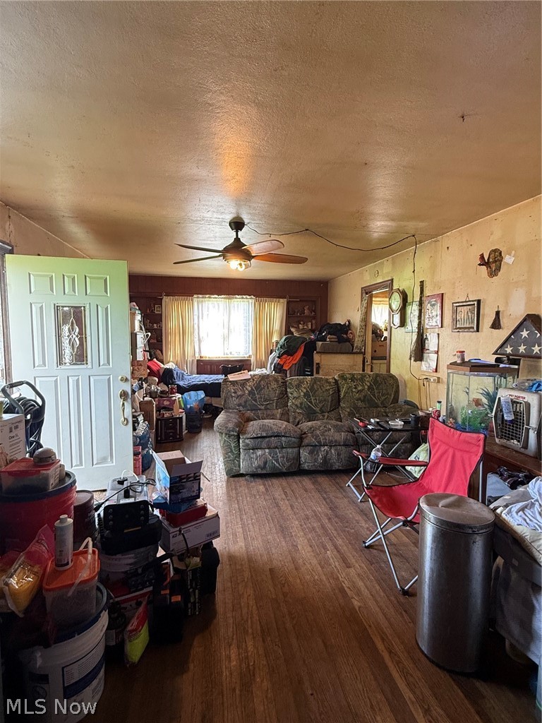 928 Mineral Springs Road Ashtabula OH 44004