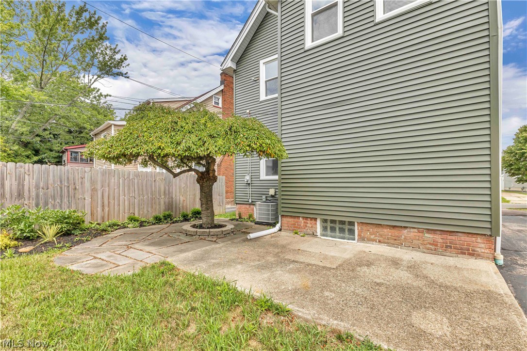 3498 Tullamore Road University Heights OH 44118