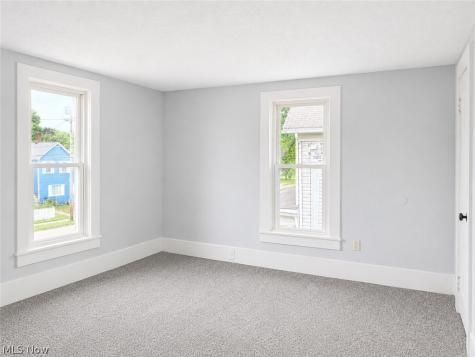 290 W Main Street Alliance OH 44601