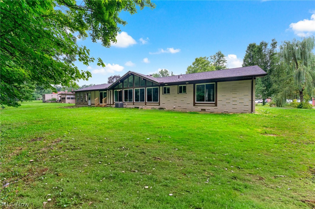 91 Lake Shore Drive Boardman OH 44511