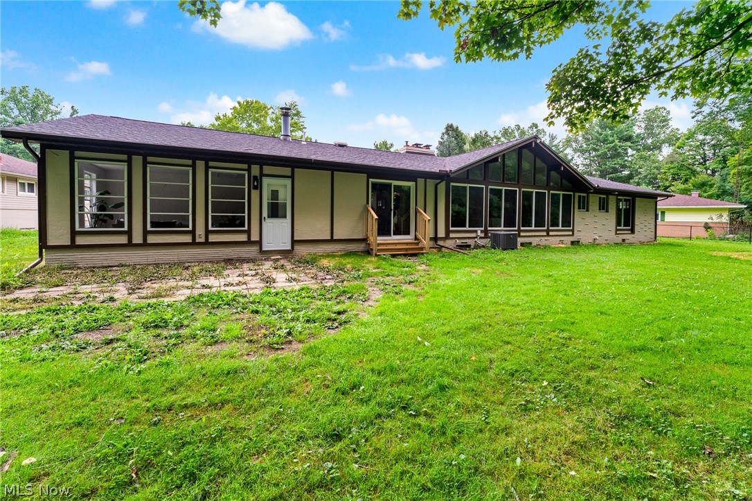91 Lake Shore Drive Boardman OH 44511