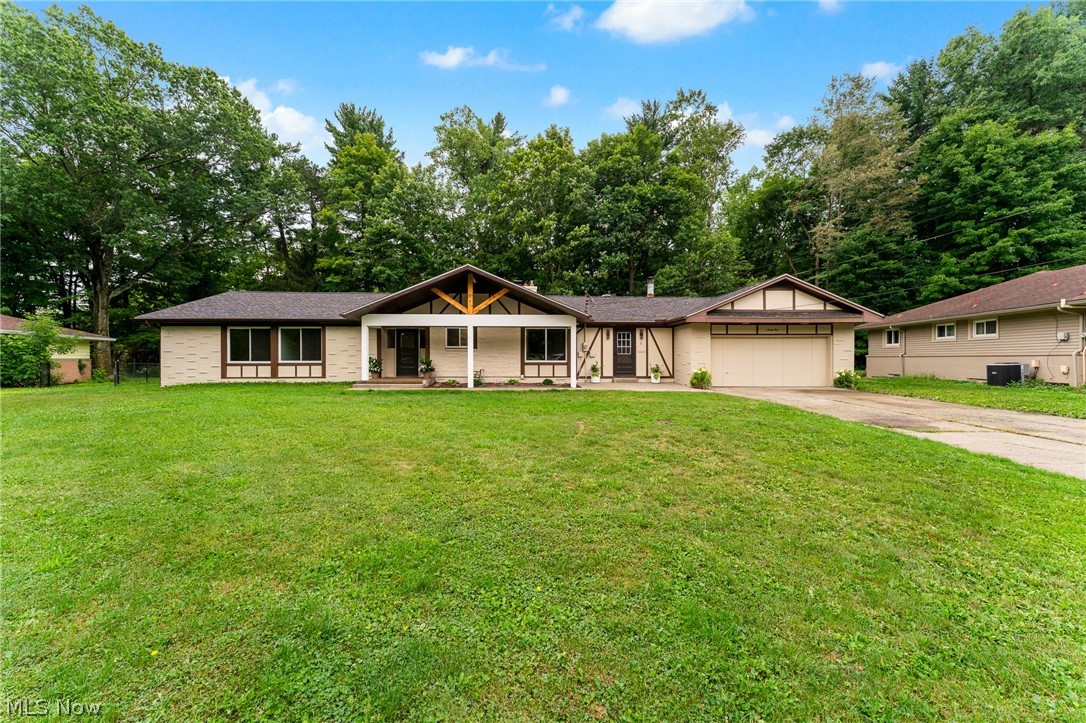 91 Lake Shore Drive Boardman OH 44511