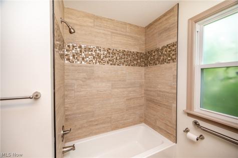 1433 Robbins Avenue Niles OH 44446