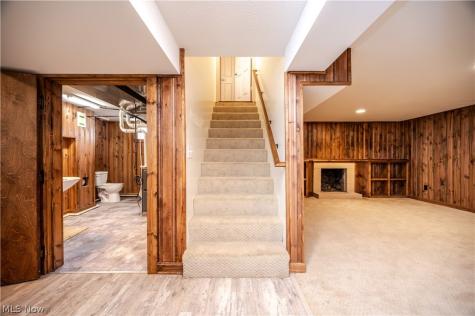 1433 Robbins Avenue Niles OH 44446