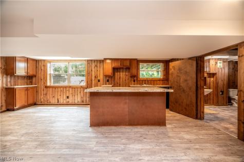 1433 Robbins Avenue Niles OH 44446