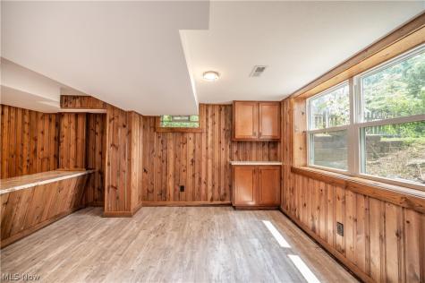 1433 Robbins Avenue Niles OH 44446