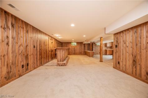 1433 Robbins Avenue Niles OH 44446