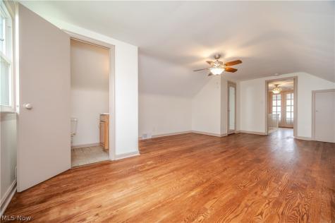 1433 Robbins Avenue Niles OH 44446