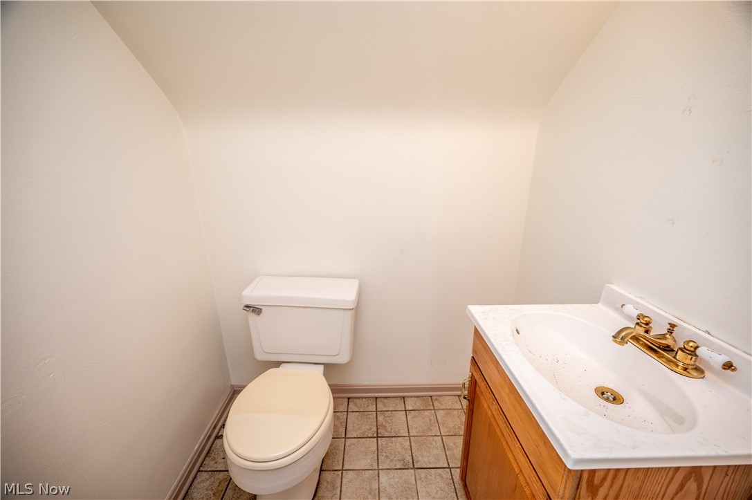 1433 Robbins Avenue Niles OH 44446