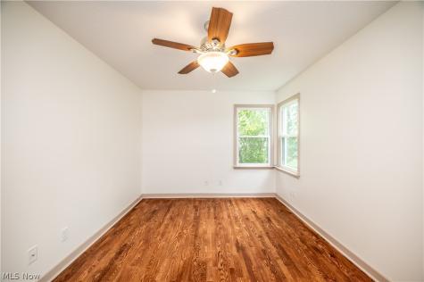 1433 Robbins Avenue Niles OH 44446