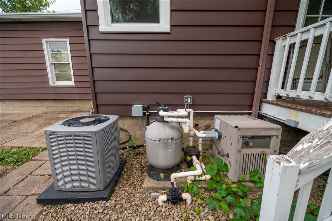 1433 Robbins Avenue Niles OH 44446