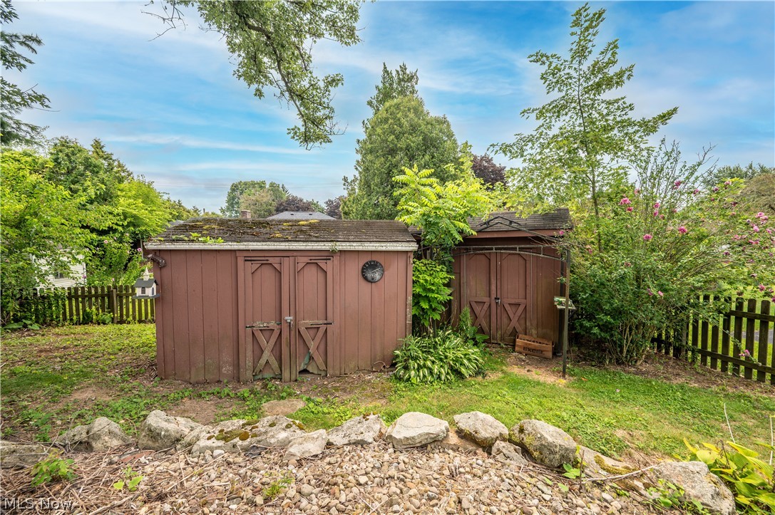 1433 Robbins Avenue Niles OH 44446
