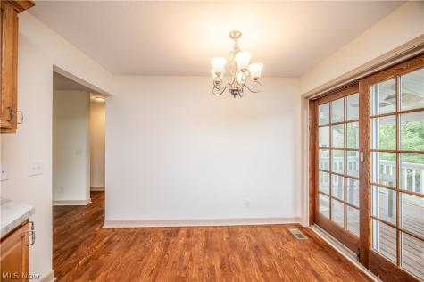 1433 Robbins Avenue Niles OH 44446