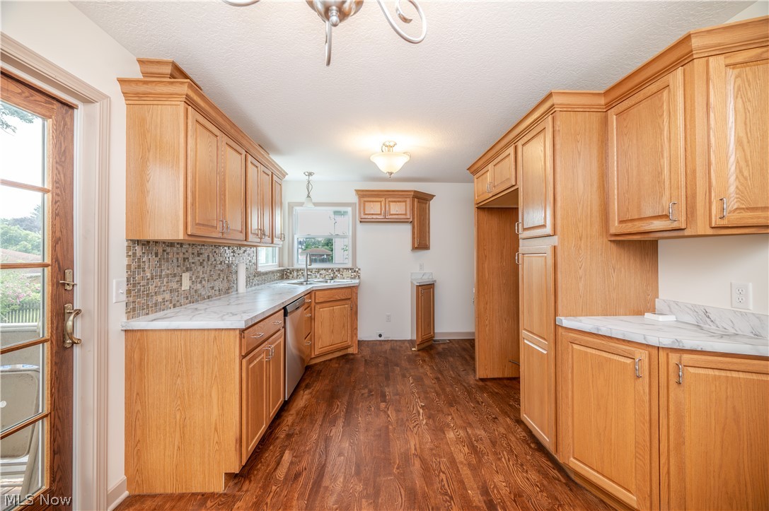 1433 Robbins Avenue Niles OH 44446