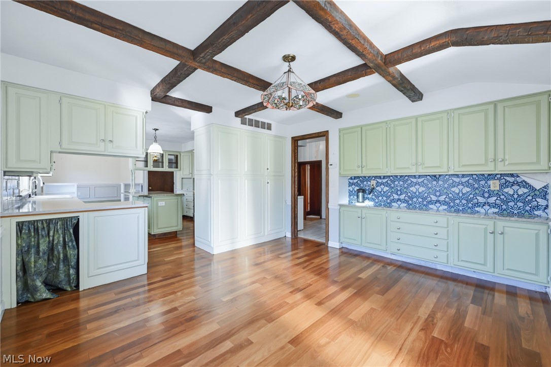 7073 Stewart Sharon Road Hubbard OH 44425