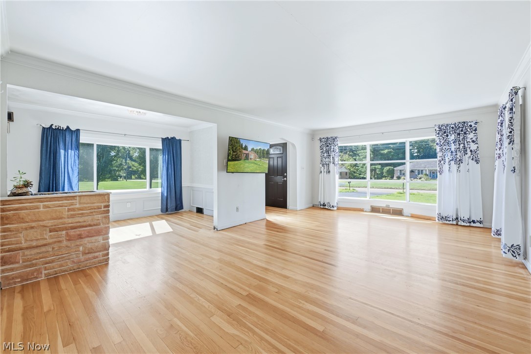 7073 Stewart Sharon Road Hubbard OH 44425
