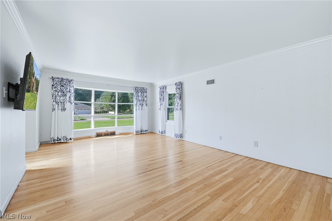 7073 Stewart Sharon Road Hubbard OH 44425
