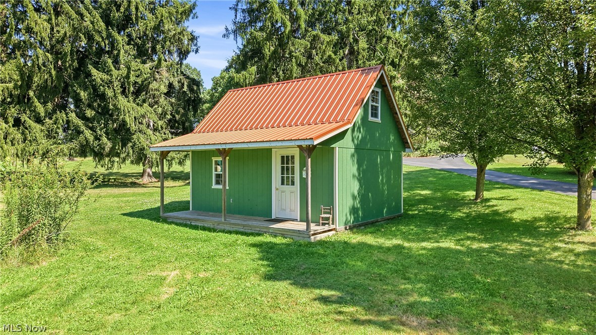 7073 Stewart Sharon Road Hubbard OH 44425