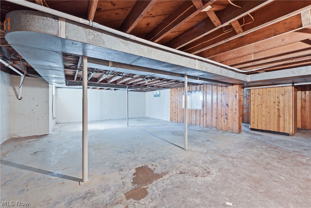 7073 Stewart Sharon Road Hubbard OH 44425
