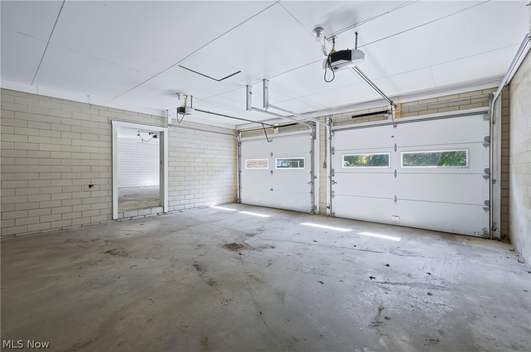7073 Stewart Sharon Road Hubbard OH 44425