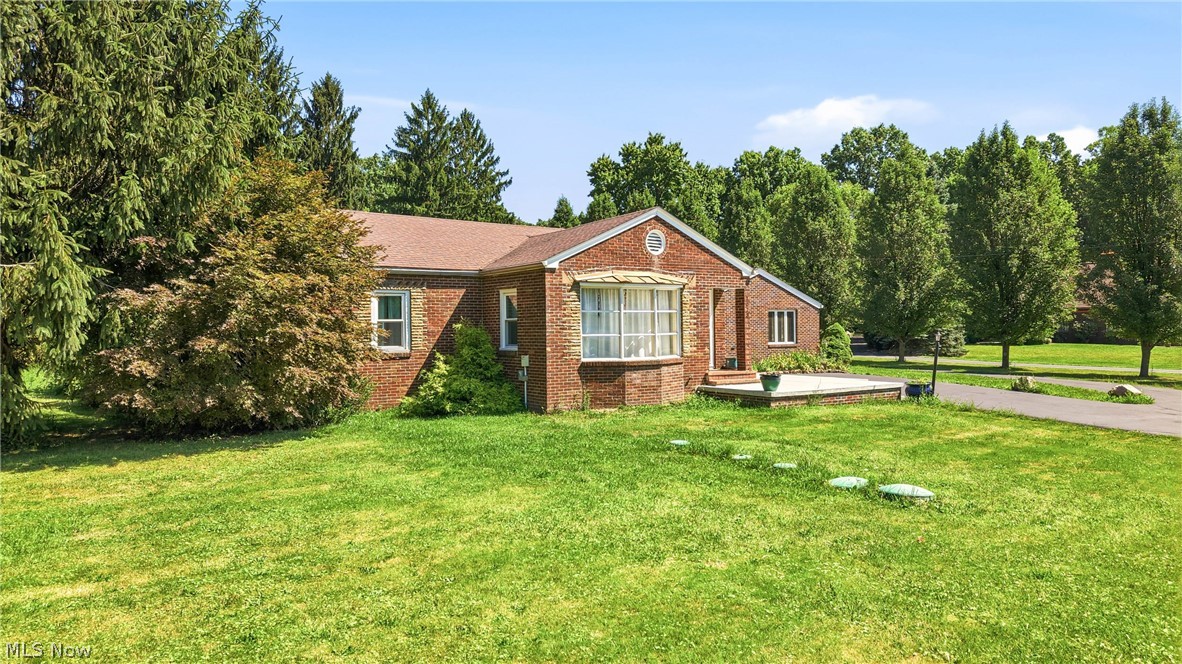 7073 Stewart Sharon Road Hubbard OH 44425