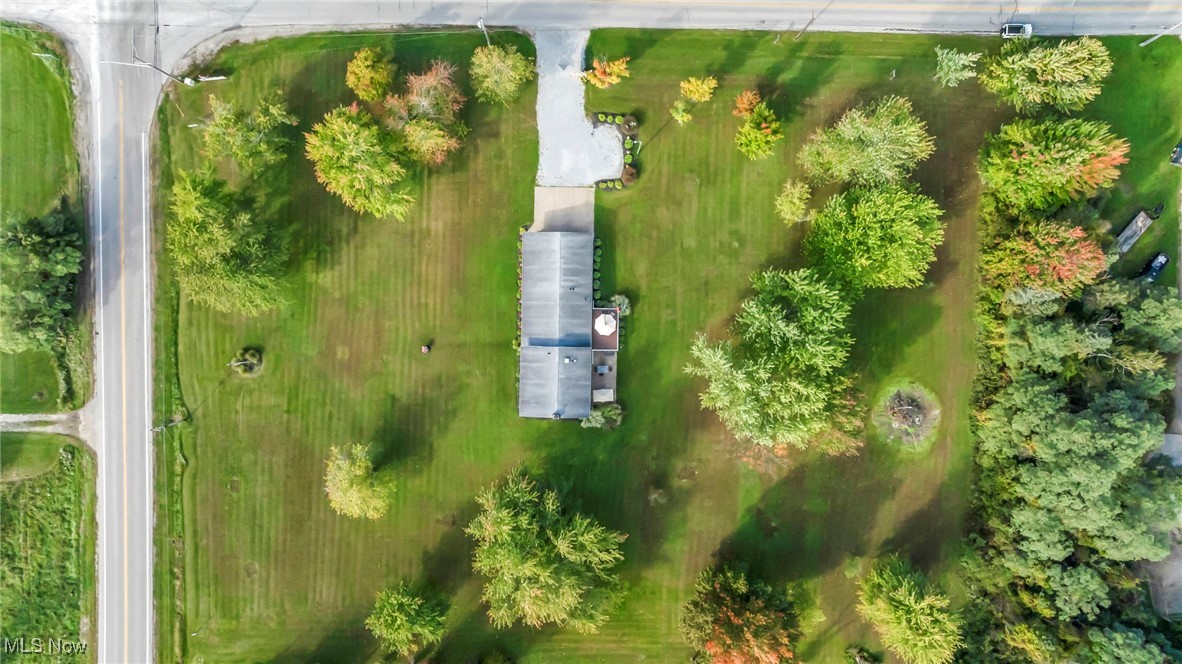 1340 S County Line Road Geneva OH 44041