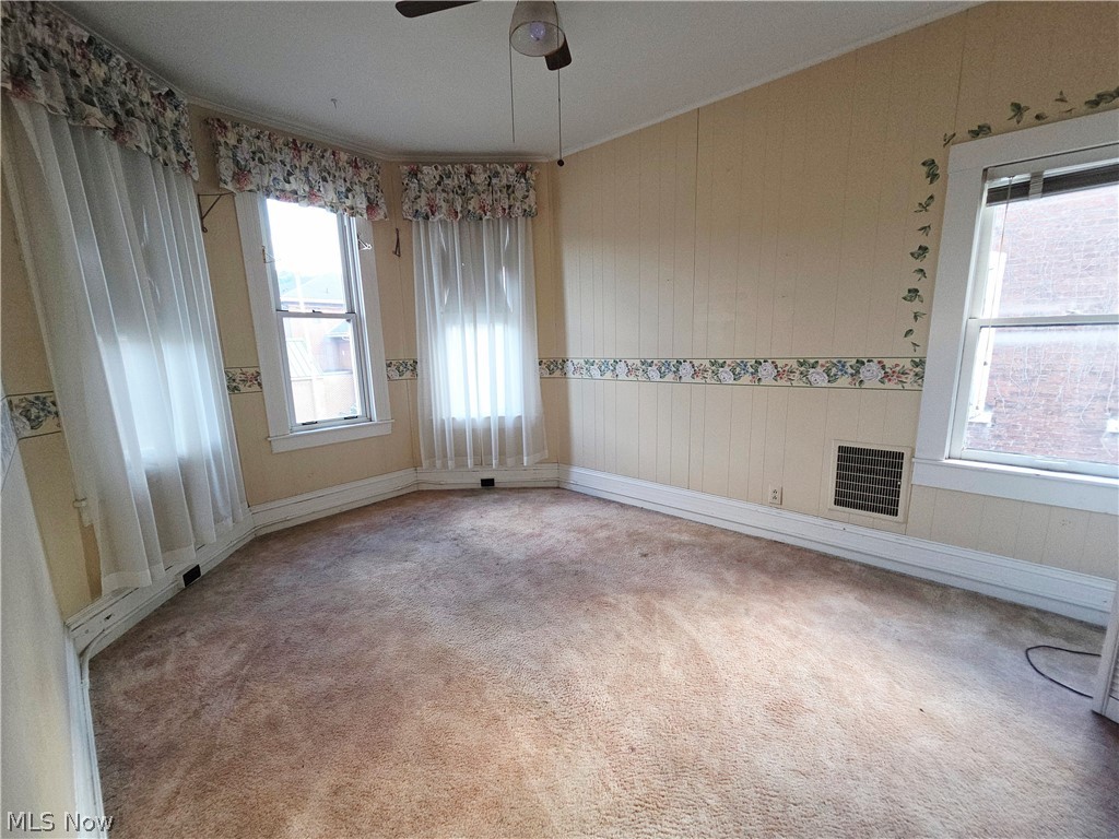 37 N 4th Street Martins Ferry OH 43935