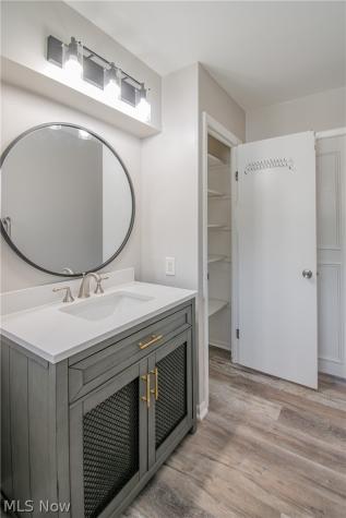 63 Ernest Drive Tallmadge OH 44278
