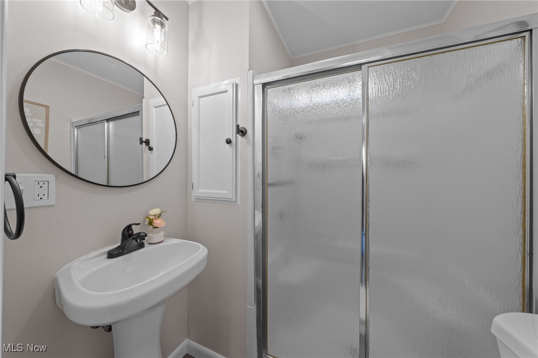 787 Ravenswood Street Akron OH 44306