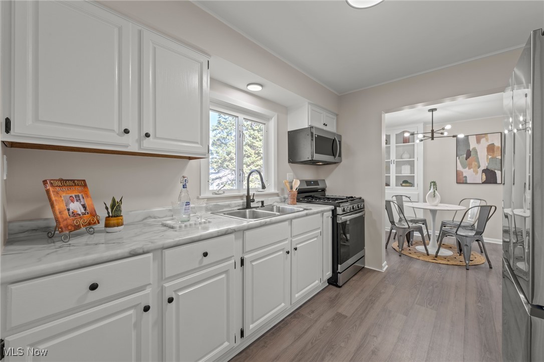 787 Ravenswood Street Akron OH 44306