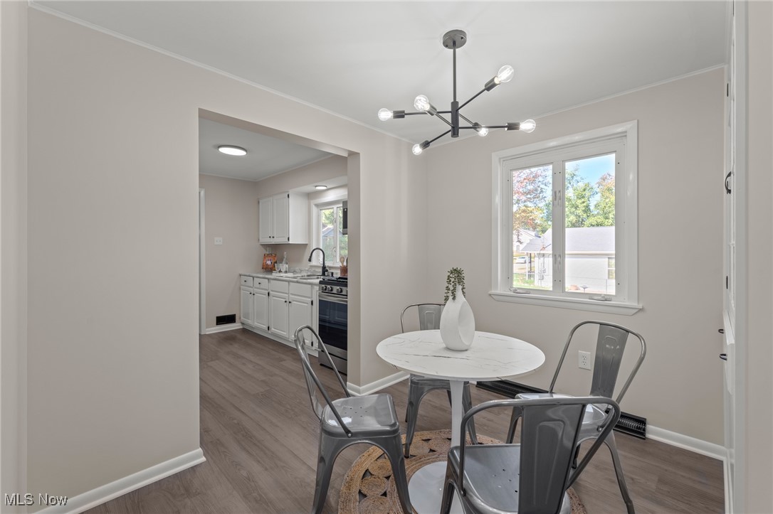 787 Ravenswood Street Akron OH 44306