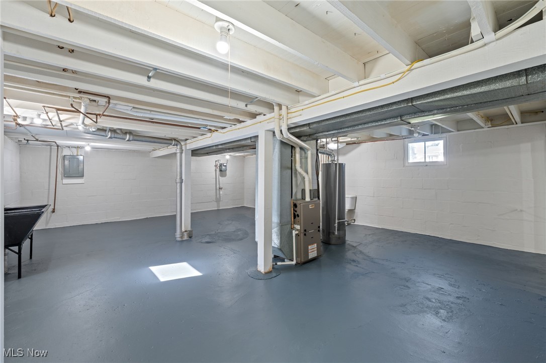 787 Ravenswood Street Akron OH 44306