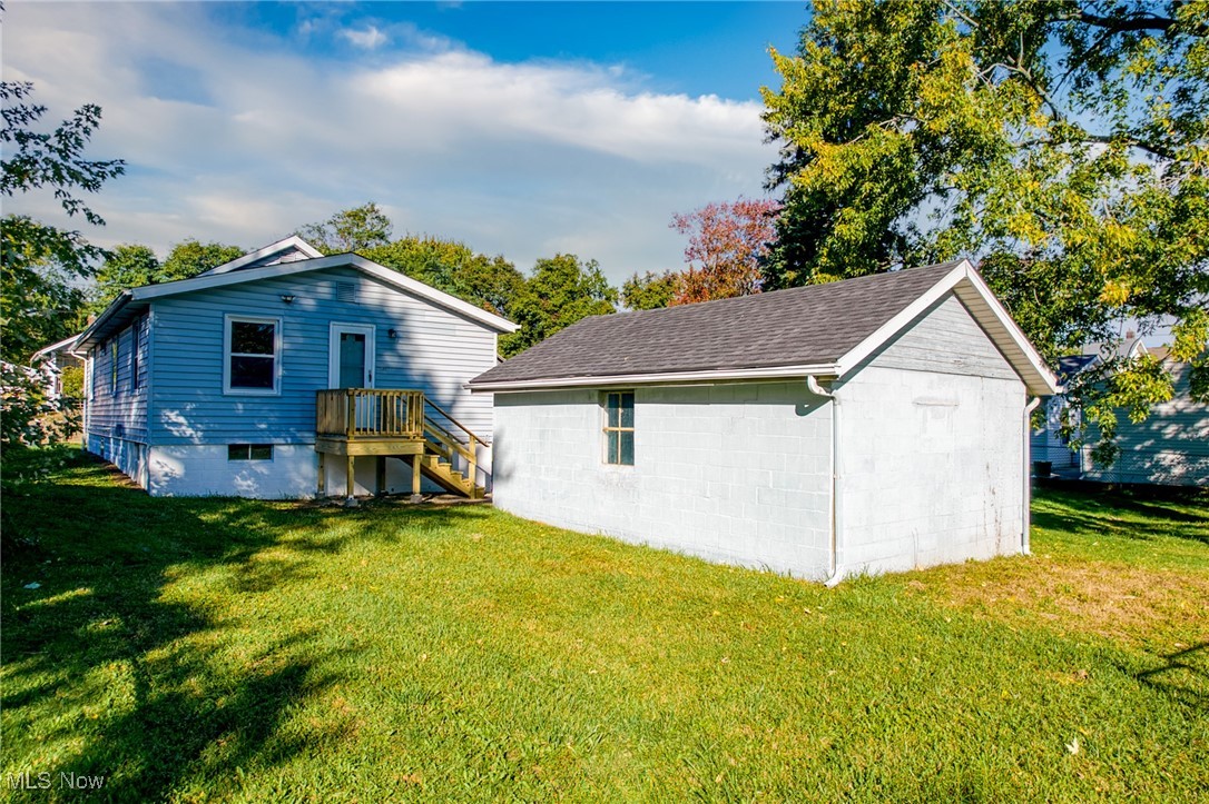 787 Ravenswood Street Akron OH 44306