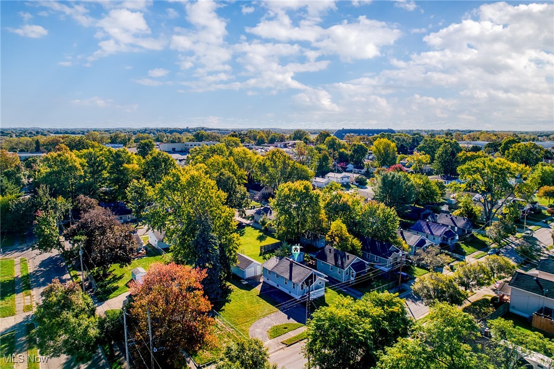 787 Ravenswood Street Akron OH 44306