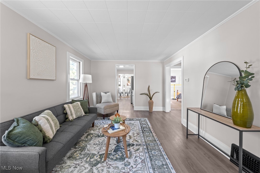 787 Ravenswood Street Akron OH 44306