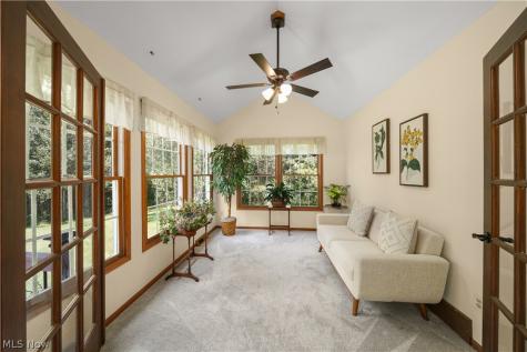 698 Deep Woods Drive Aurora OH 44202