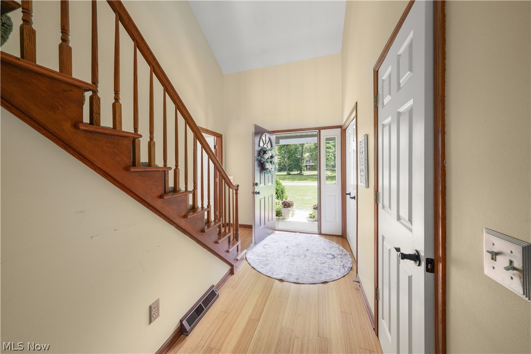 698 Deep Woods Drive Aurora OH 44202