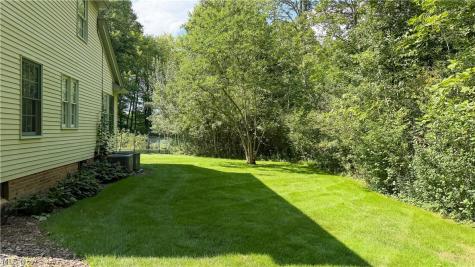 698 Deep Woods Drive Aurora OH 44202