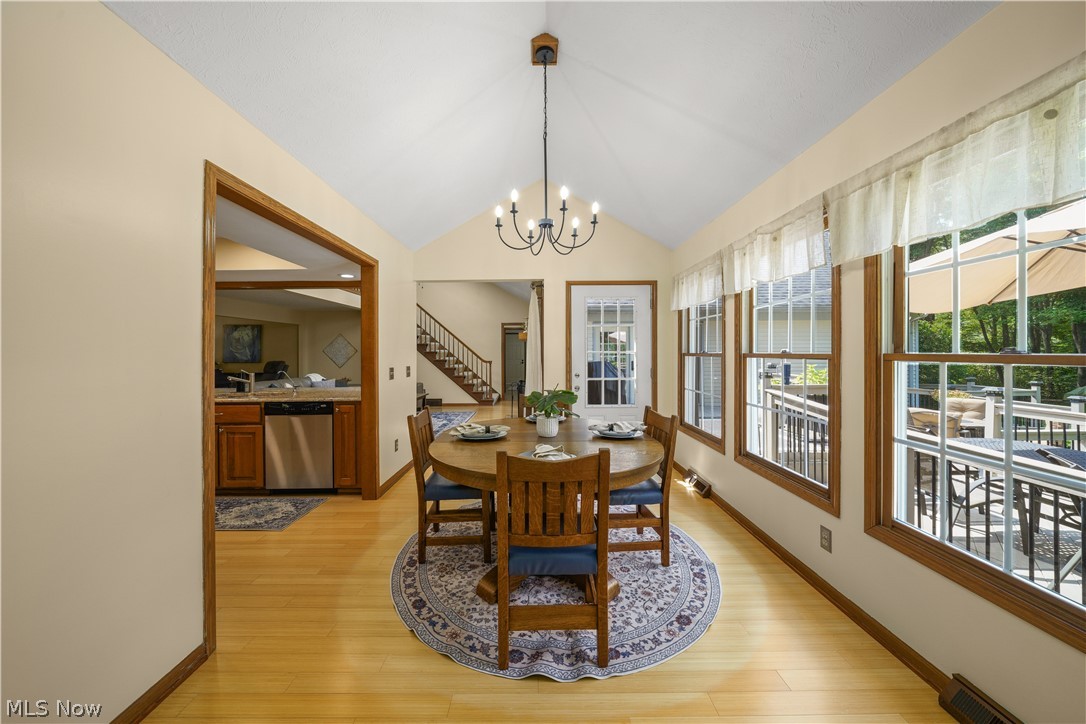 698 Deep Woods Drive Aurora OH 44202