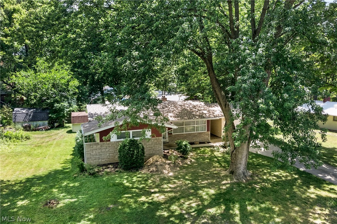 63 W Nineth St. Street Newton Falls OH 44444