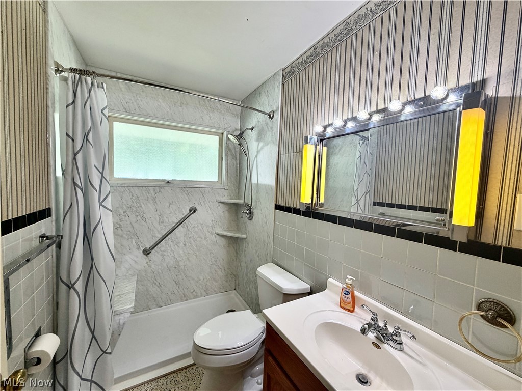63 W Nineth St. Street Newton Falls OH 44444