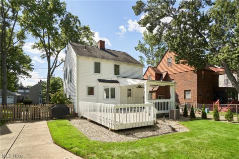 5215 Mayview Road Lyndhurst OH 44124