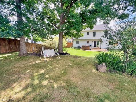 2975 Vincent Drive Seven Hills OH 44131