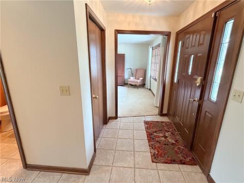 2975 Vincent Drive Seven Hills OH 44131