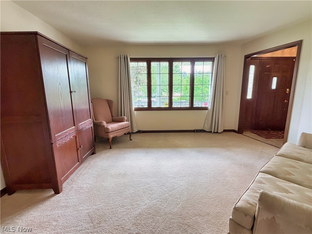 2975 Vincent Drive Seven Hills OH 44131