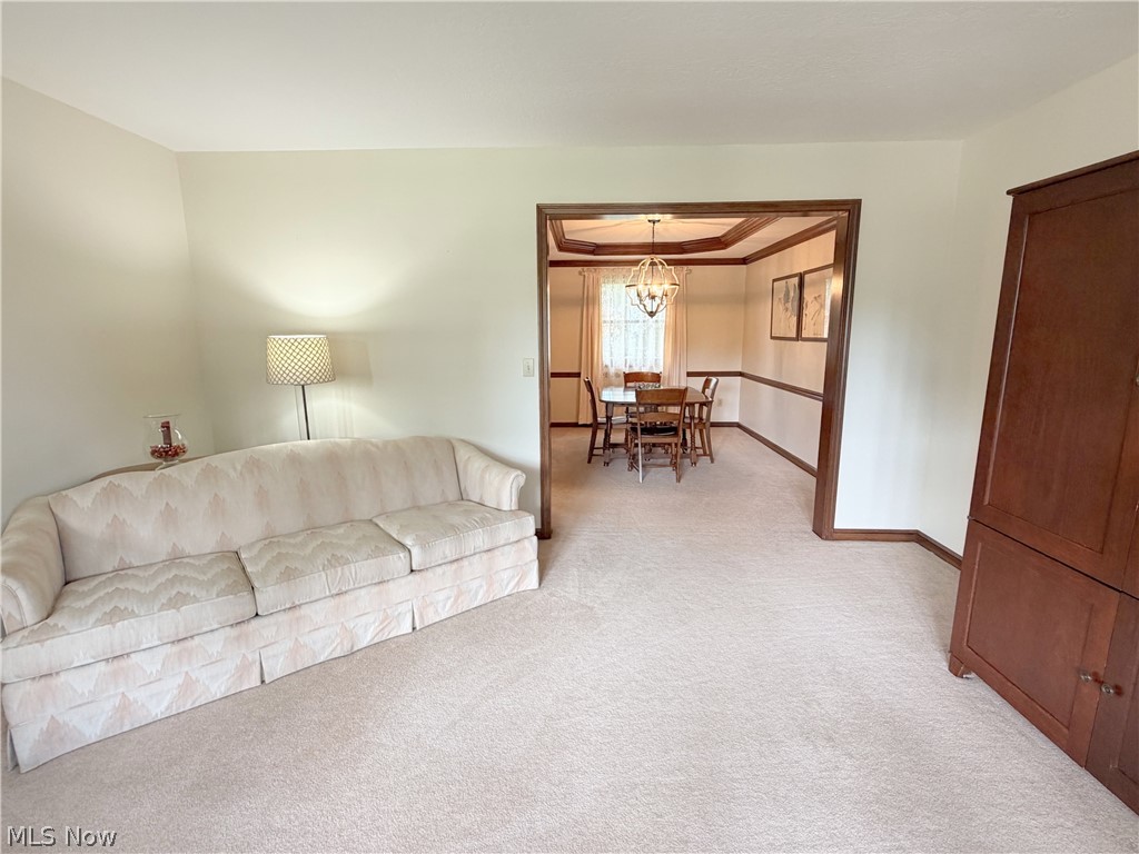 2975 Vincent Drive Seven Hills OH 44131