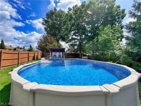 2975 Vincent Drive Seven Hills OH 44131