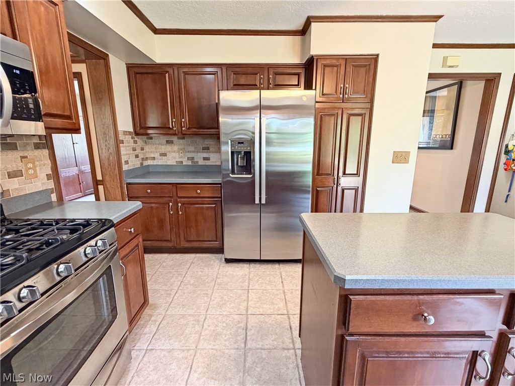 2975 Vincent Drive Seven Hills OH 44131